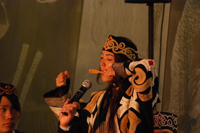 Mukkuri, Ainu mouth harp