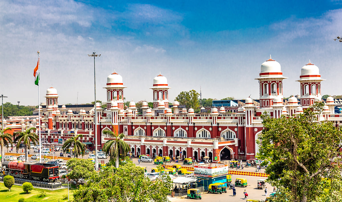 English architect H. Horniman designed the British-era Charbagh Railway Station in Lucknow.