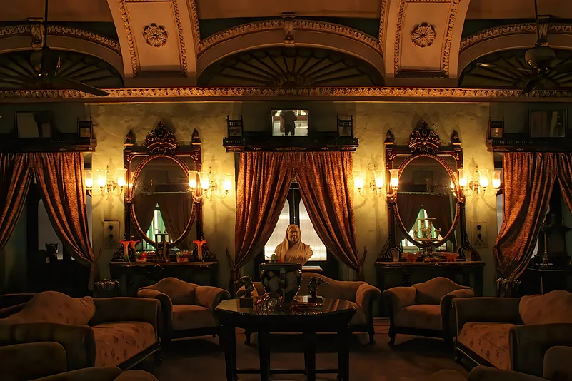 Room inside the palace
