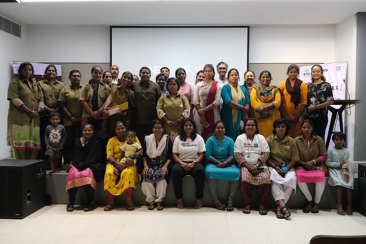 The team of Moving Boundaries posing for a photograph after a workshop