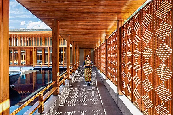 The resorts design focusses on serenity, while the menus follow a farm-to-table approach