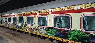 Uttarakhand Tourism Board : Manaskhand Express