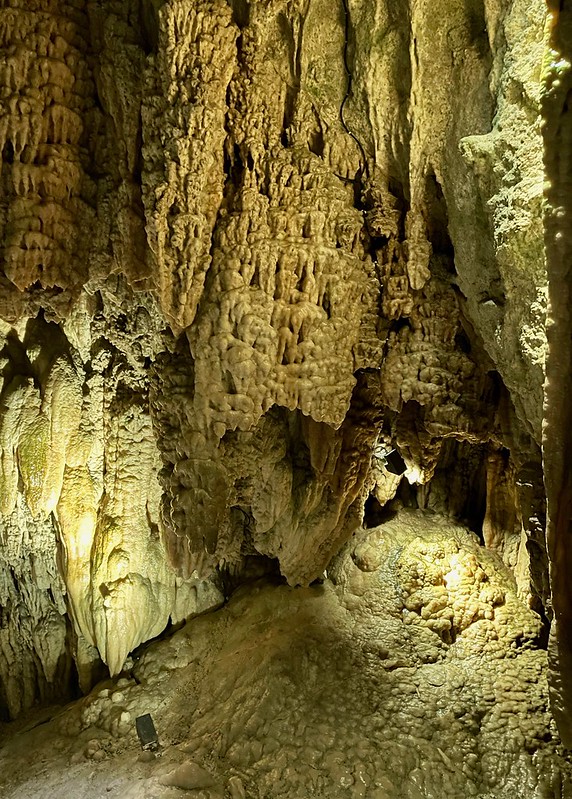 Höllgrotten Caves