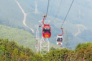 saiko3p/Shutterstock : The proposed Kurseong-Darjeeling ropeway could reduce a four-to-five-hour road journey to around 45 minutes