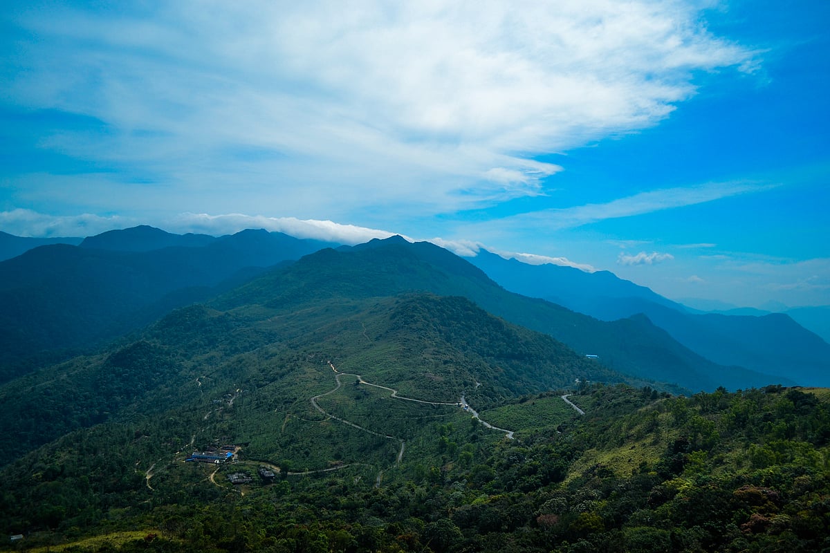 Shutterstock : Ponmudi (the Golden Peak) is a hill station in the Peringamala gramapanchayath of Trivandrum District of Kerala 