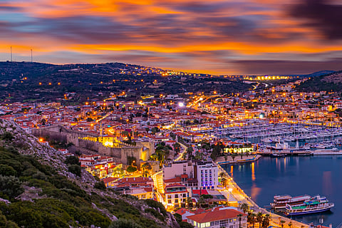 The Çeşme Marina as seen from Çeşme Castle