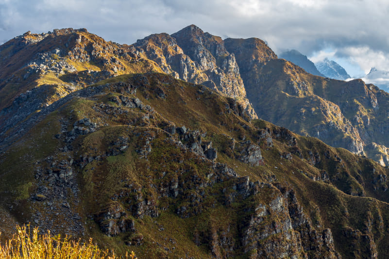 The landscape of the route to Namik Glacier