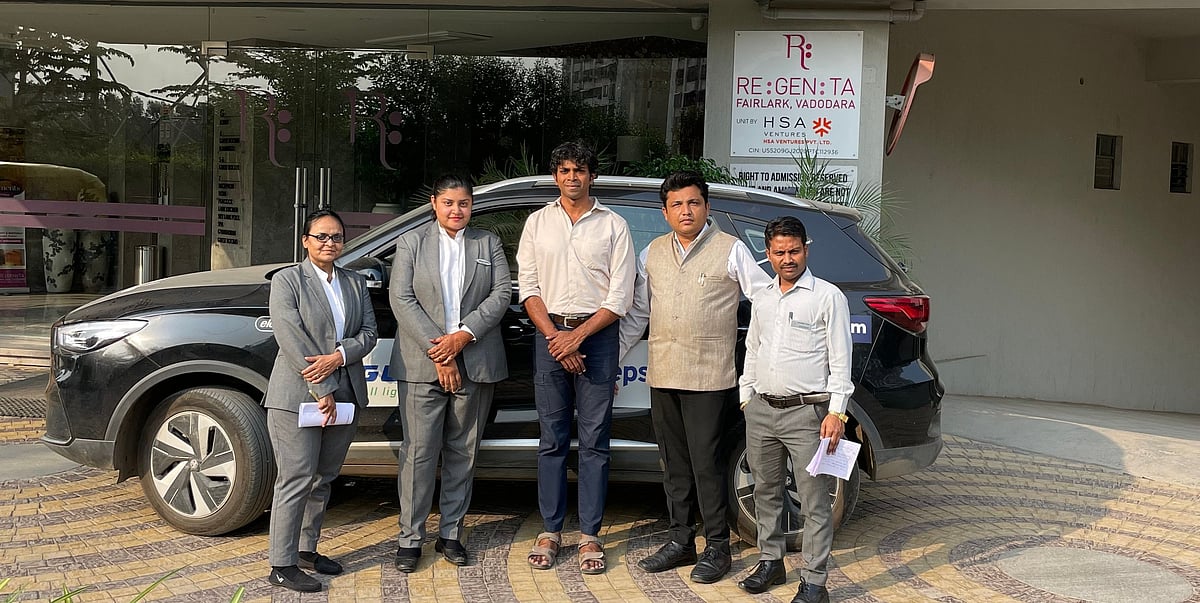 Sushil Reddy with the Regenta Hotel staff 
