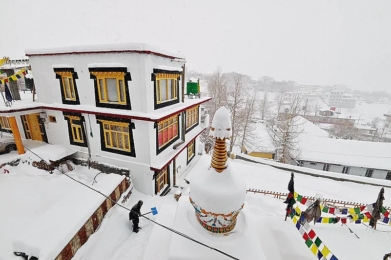 View of snow-carpeted Kaza from the roof of Fa-Ma Home Stay