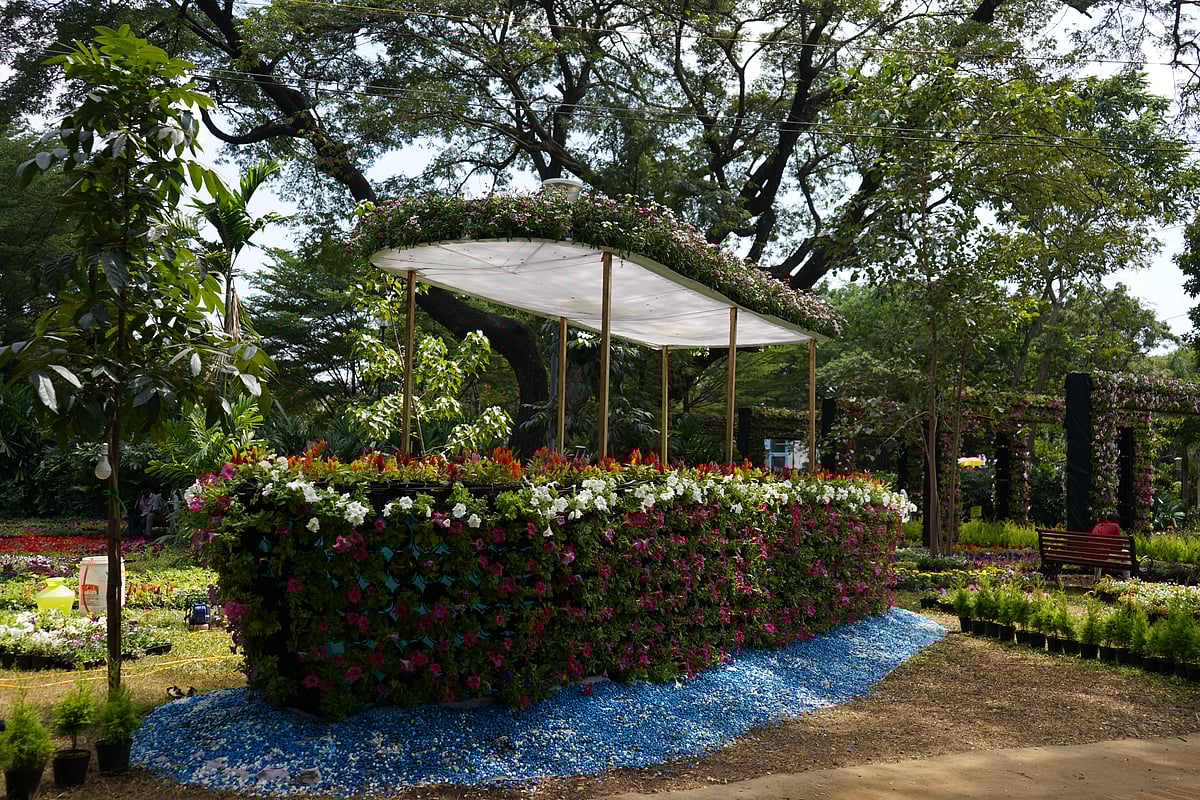 Browse through stalls as you take in the beautiful displays of flower arrangements