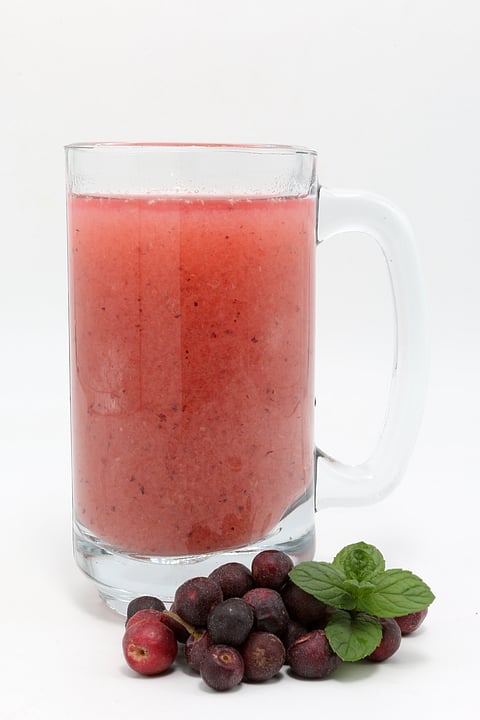 A big glass of Phalsa Sharbat