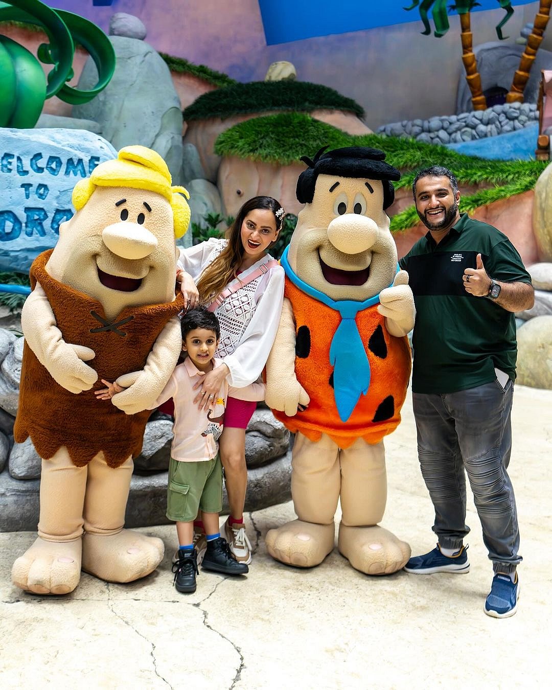 Shifa Merchant : Shifa and Salman with their son Ayaan