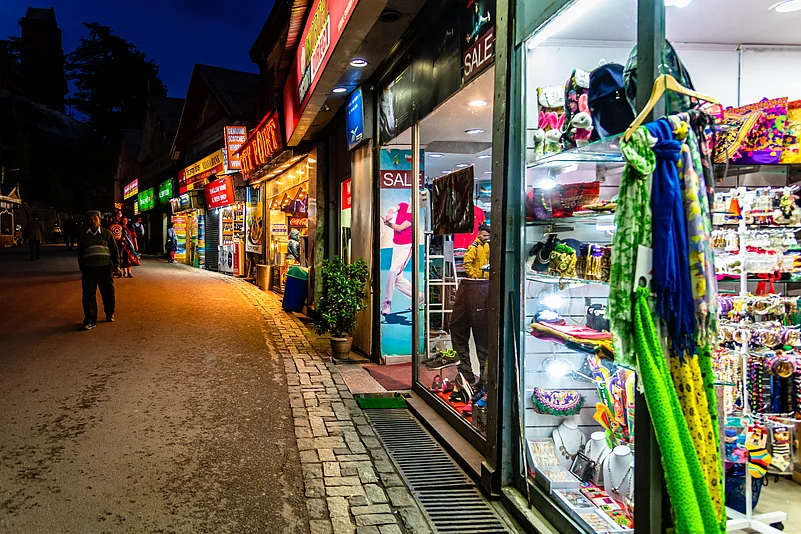 A view of the shops in Shimla