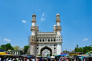 Shutterstock : Charminar in Hyderabad
