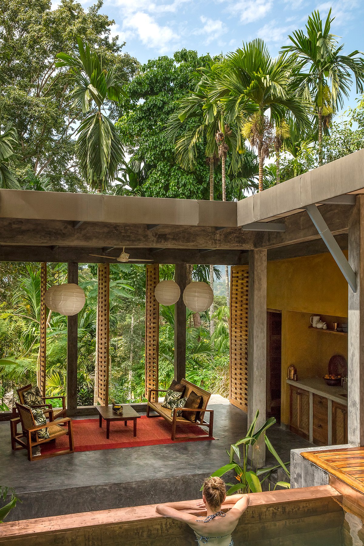 Jalakara has been designed by the celebrated Indian architect Ajith Andagere 