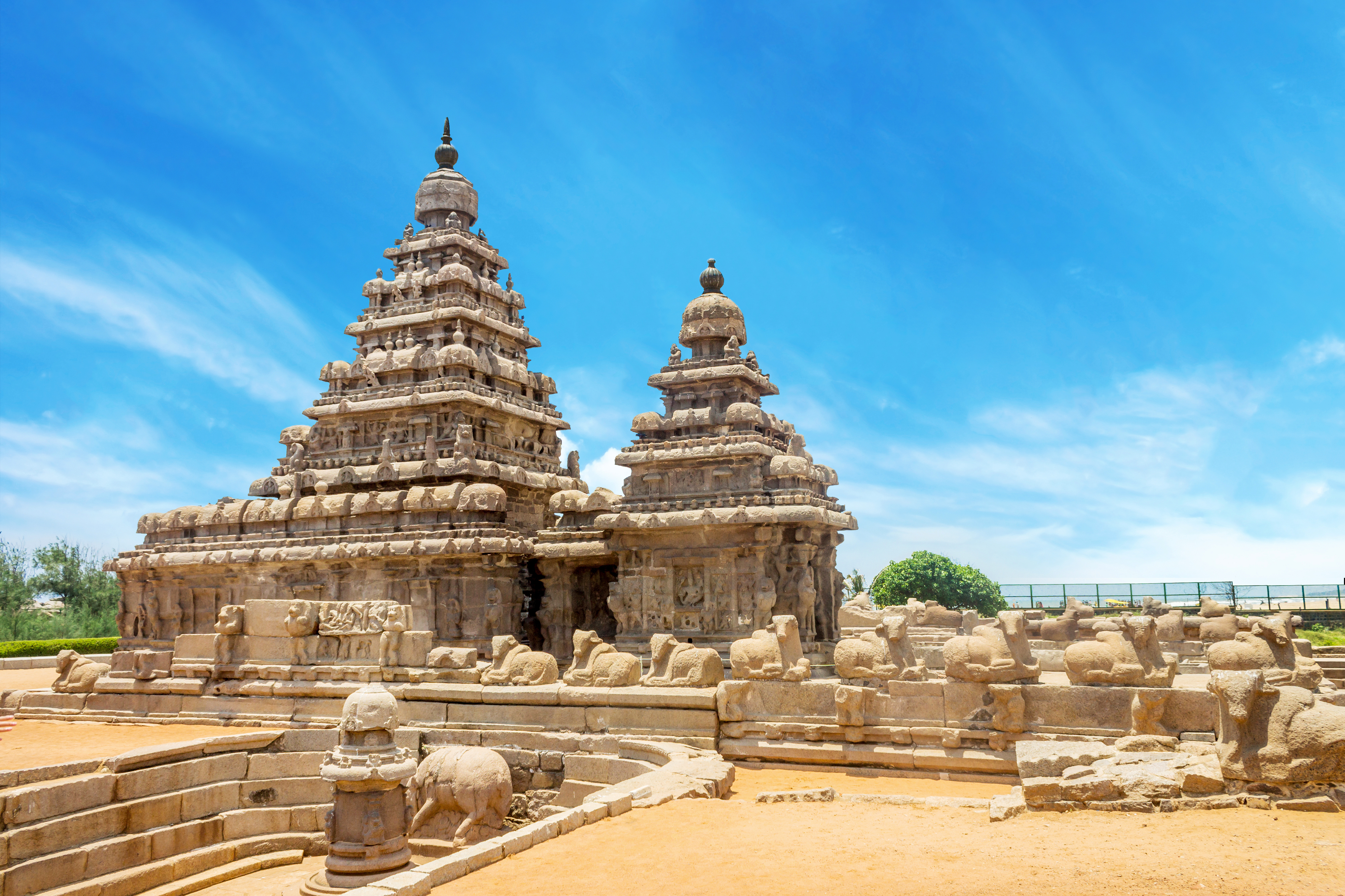A view of the Shore Temple, Mahabalipuram