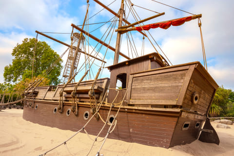 The design of the Diana, Princess of Wales Memorial Playground was inspired by JM Barrie's "Peter Pan" 