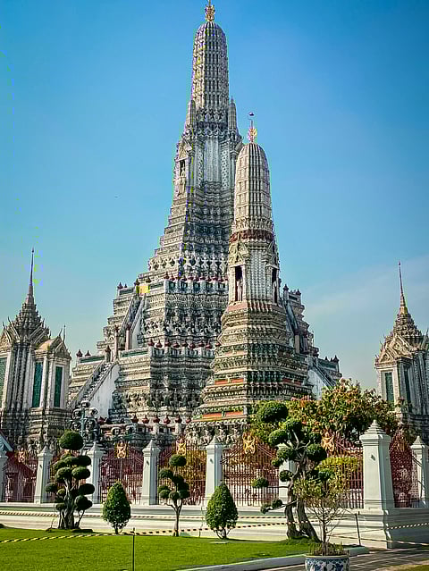 The exquisite architecture of Wat Arun
