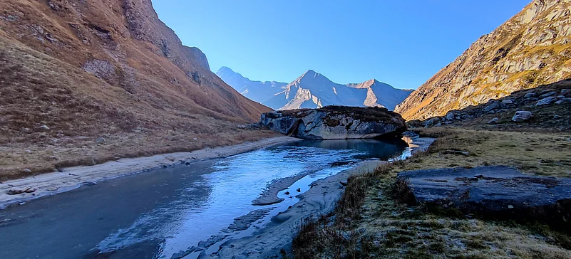 Marinda Lake, perched at an impressive 4,200 metres is fed by melting glaciers