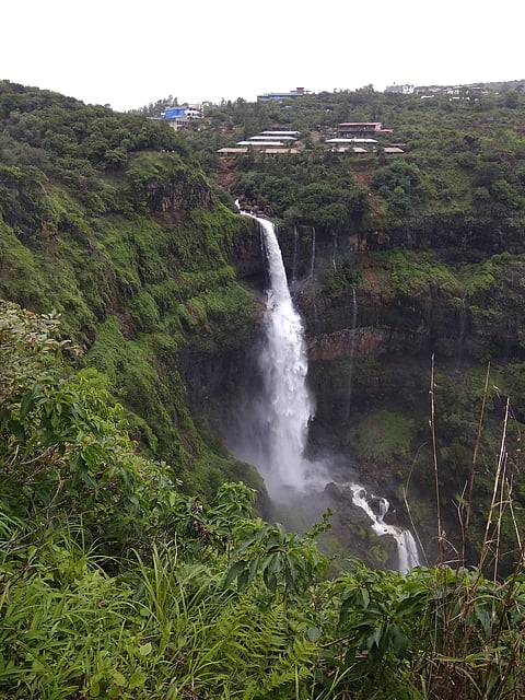 Kune Falls