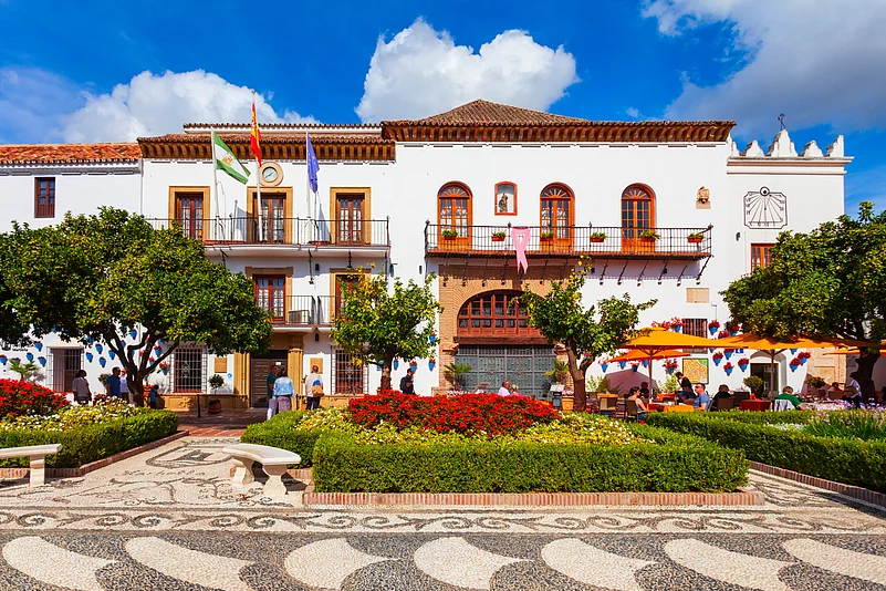 A glimpse of Marbella town