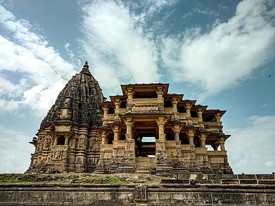 Shutterstock : Navlakha Sun Temple, near Dwarka