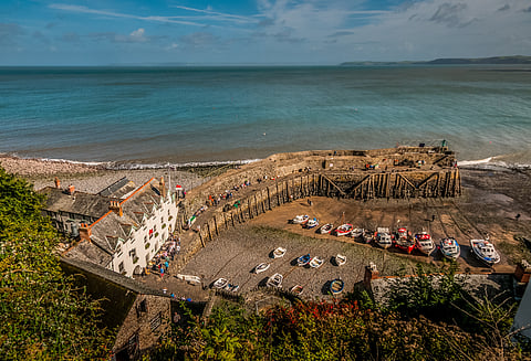 Clovelly, a harbour village, had many royal associations until 1242 the Giffard family acquired it