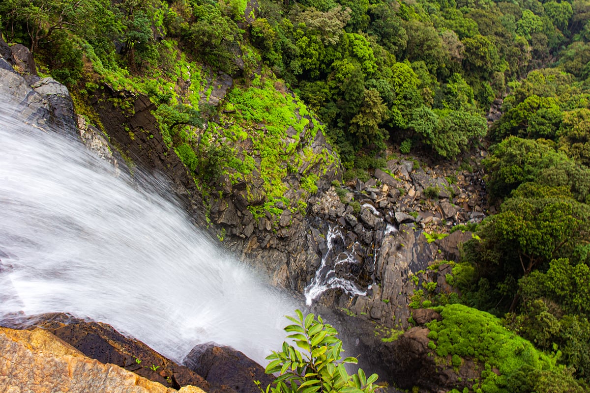 Bandaje Falls is best enjoyed in the period after the monsoon season