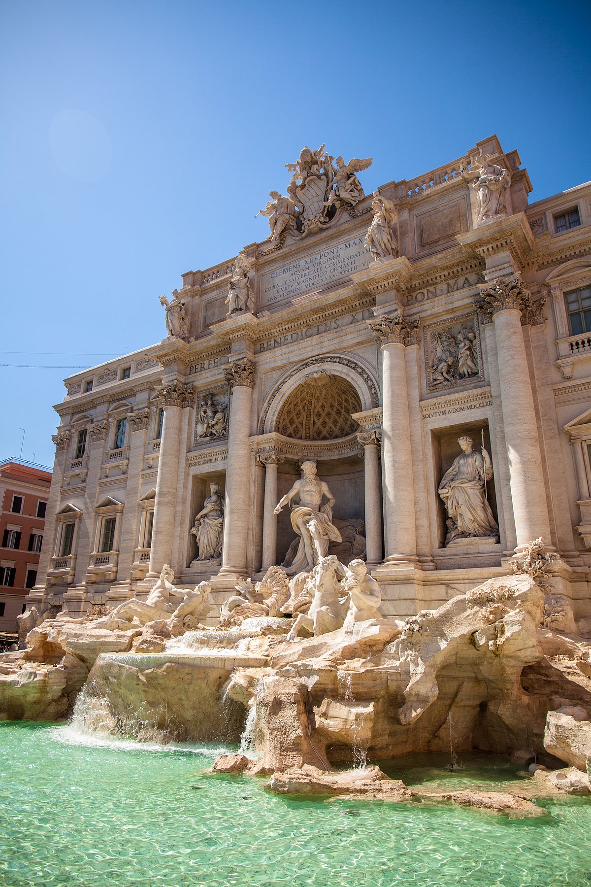 Shutterstock : Rome, Italy