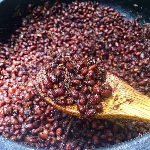 Axone is fermented soya beans