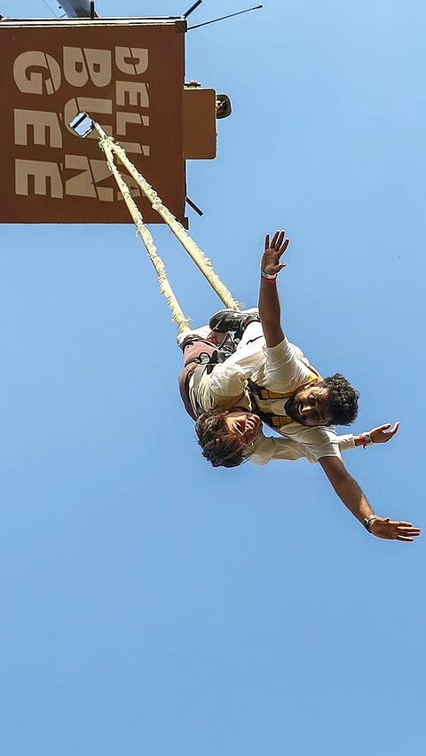 Bunjee jumping at the Della Adventure Park