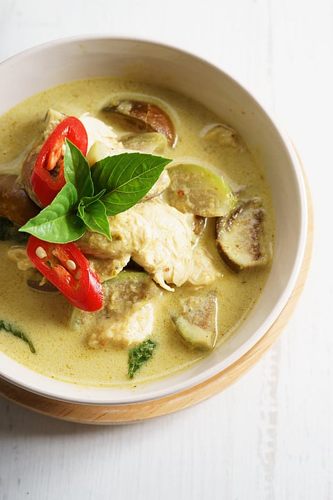 Gaeng Keow Wan Gai