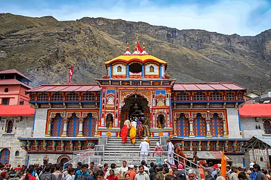 Shutterstock.com : Badrinath is located at an elevation of around 3,100m in the Garhwal Himalayas