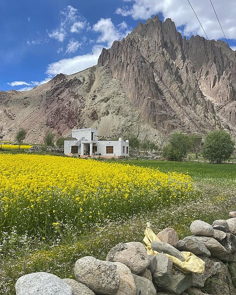 Around the village of Rumtse