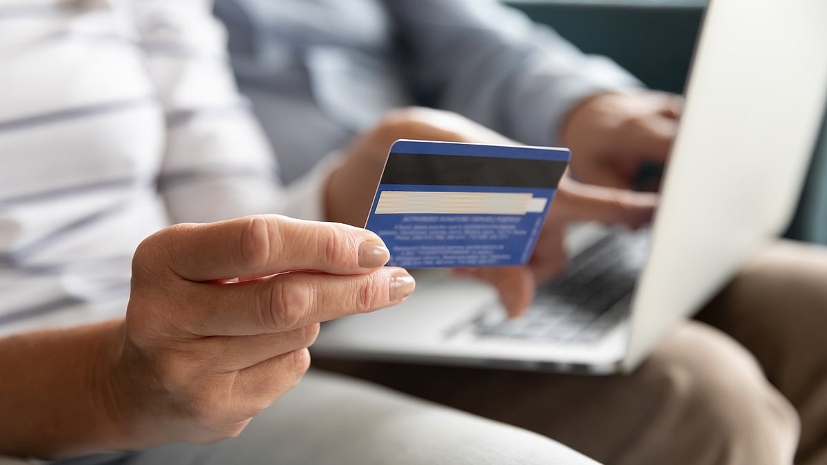 Tips To Avoid Scams For Foreigners/Representational