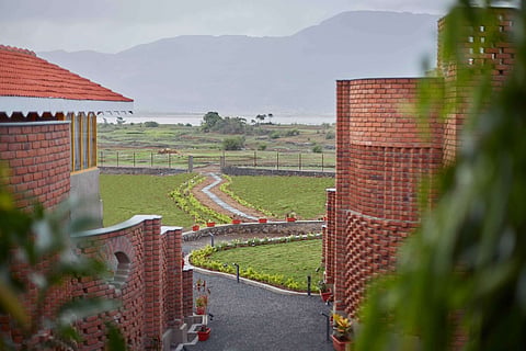 Saj By The Lake offers tranquil views