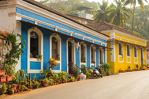 Blue and yellow house in Fontainhas 