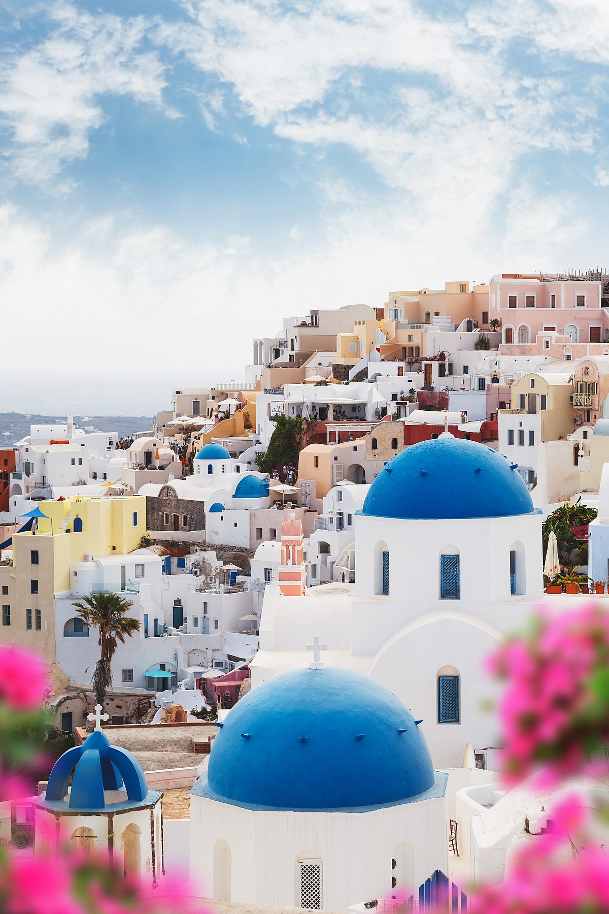 Shutterstock : Santorini, Greece
