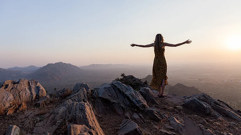 Taking in the sunrise - /Intrepid Traveller