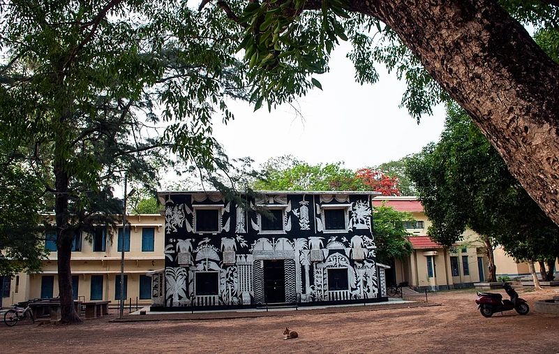 Kala Bhavan is the fine arts faculty of Viswa Bharati university