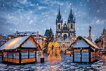 Photo: Shutterstock : The Old Town Square is the oldest square in Pragues historical centre