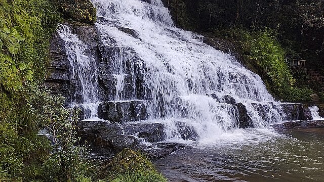 The Khasi name for Elephant Falls is “Kshaid-Lai-Pateng”
