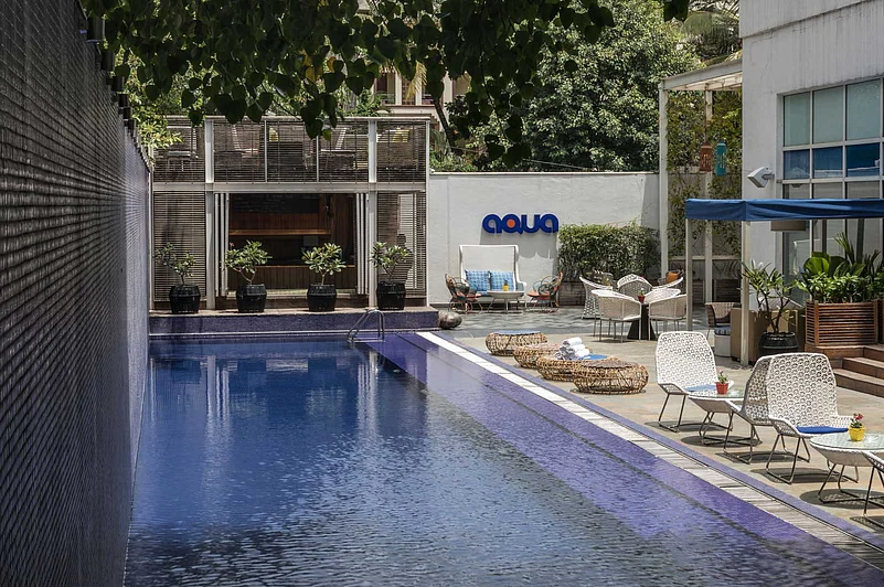 The poolside lounge at The Park Bangalore