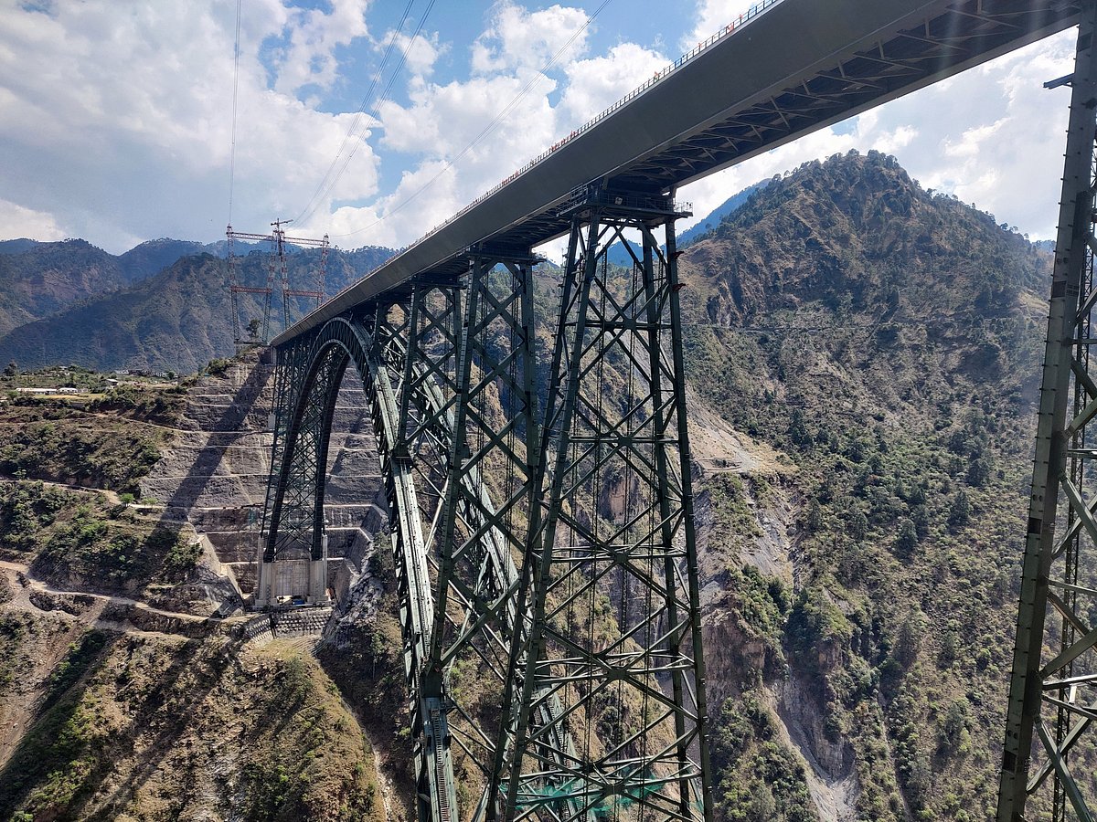 A view of the Chenab Bridge