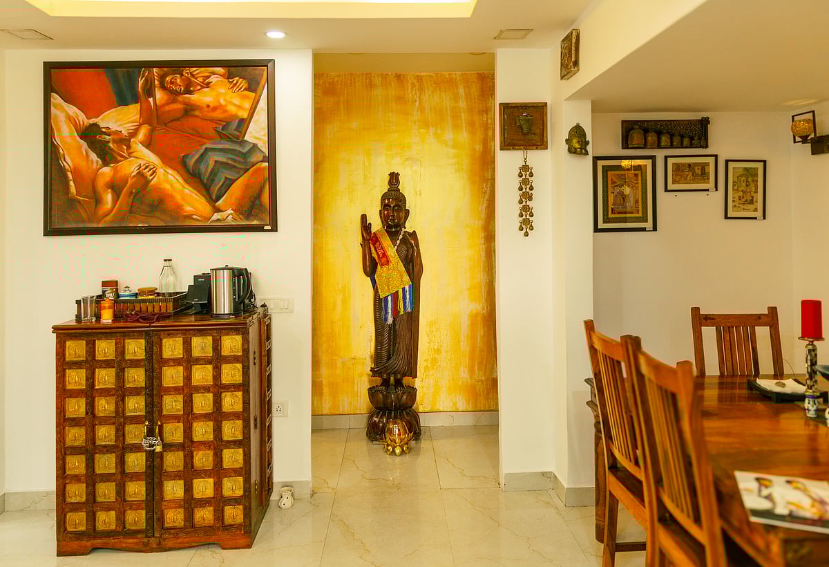 The dining area of Mister and Art House