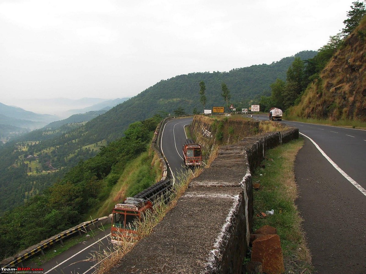 The drive to Amboli