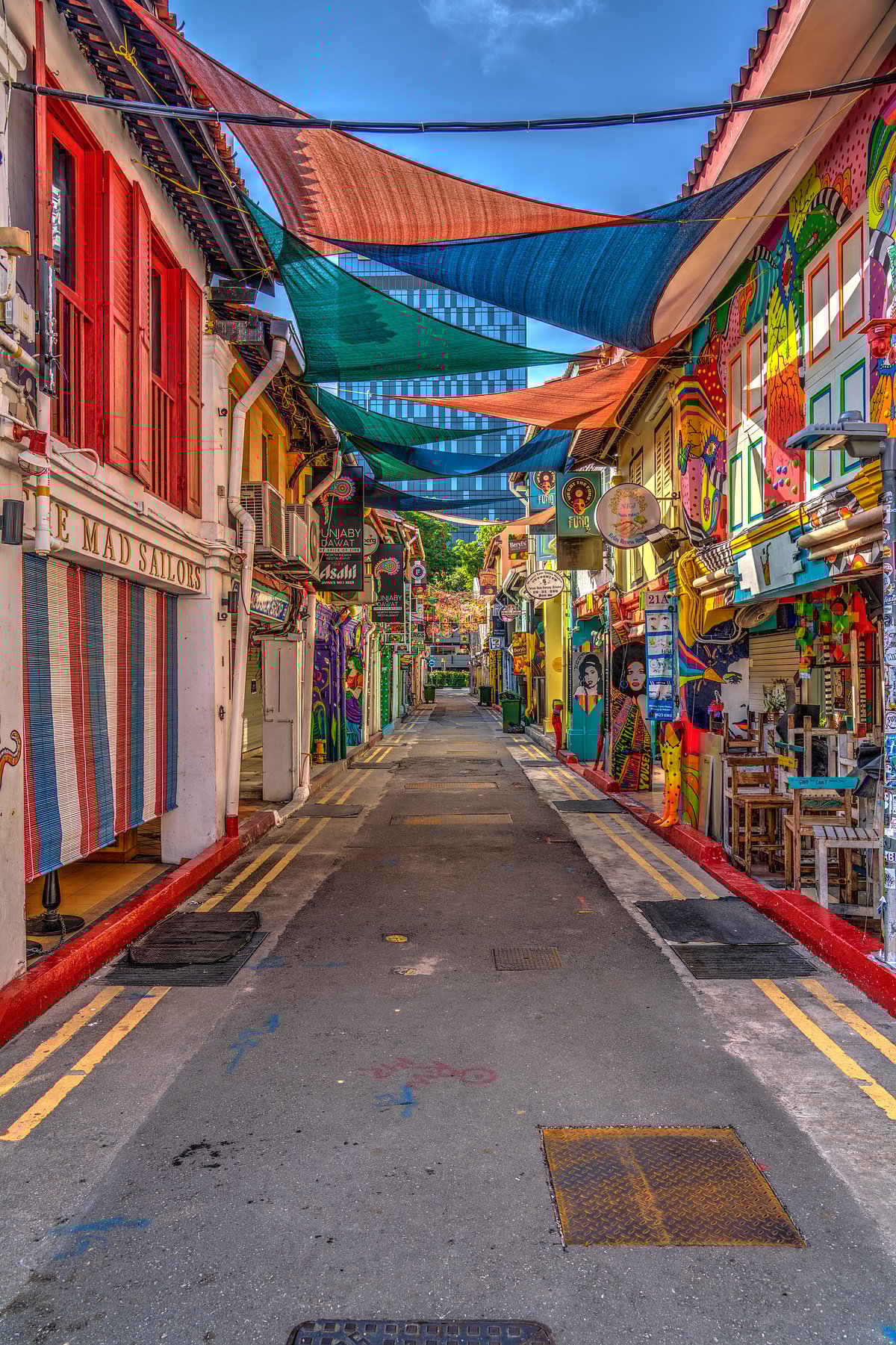 Shutterstock : The Haji Lane of Singapore