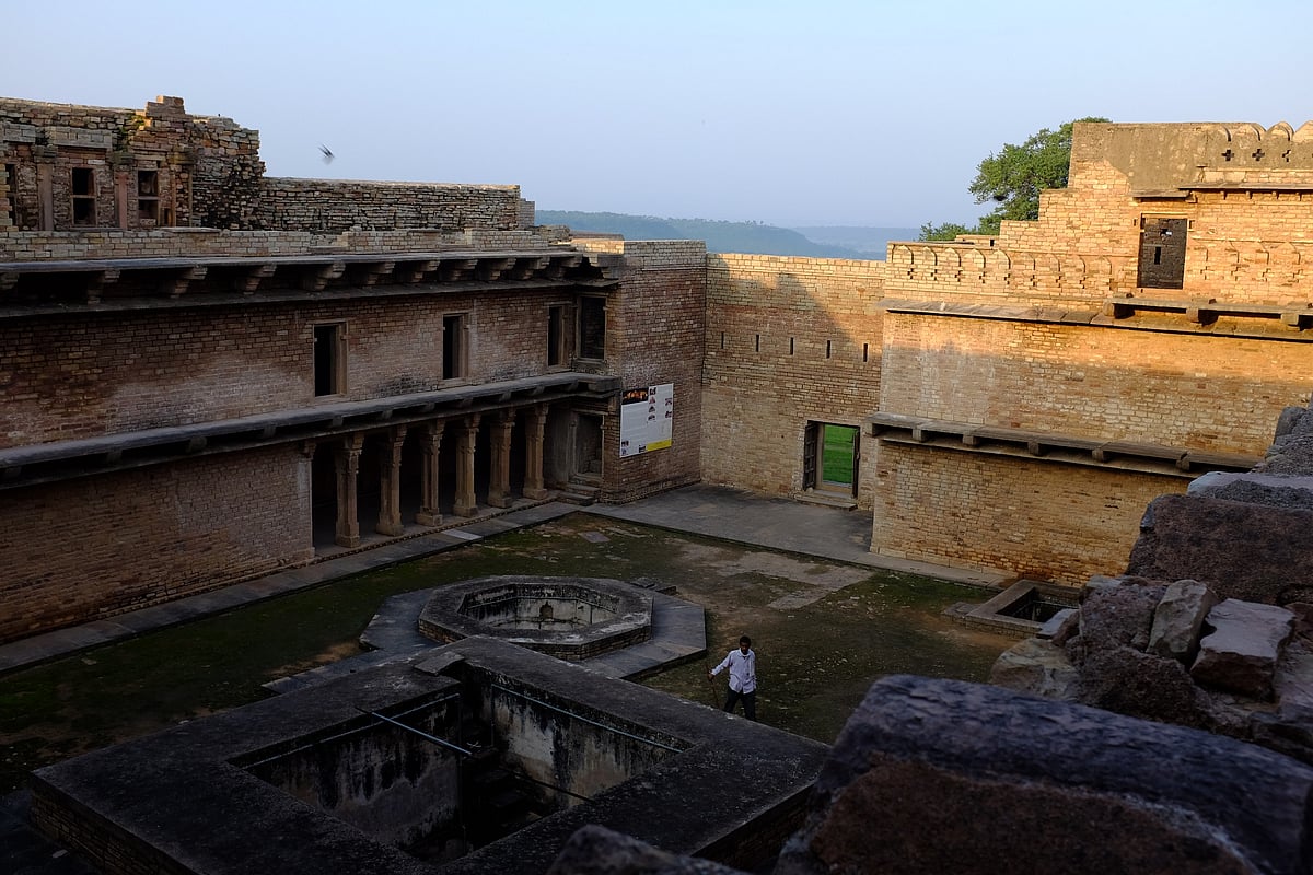 An aerial view of Chanderi Fort