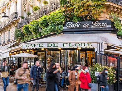 Shutterstock.com : Café de Flore was frequented by Jean-Paul Sartre and Simone de Beauvoir.