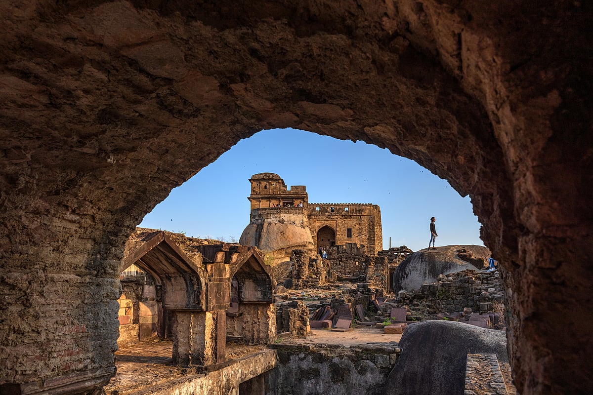 Inside Madan Mahal